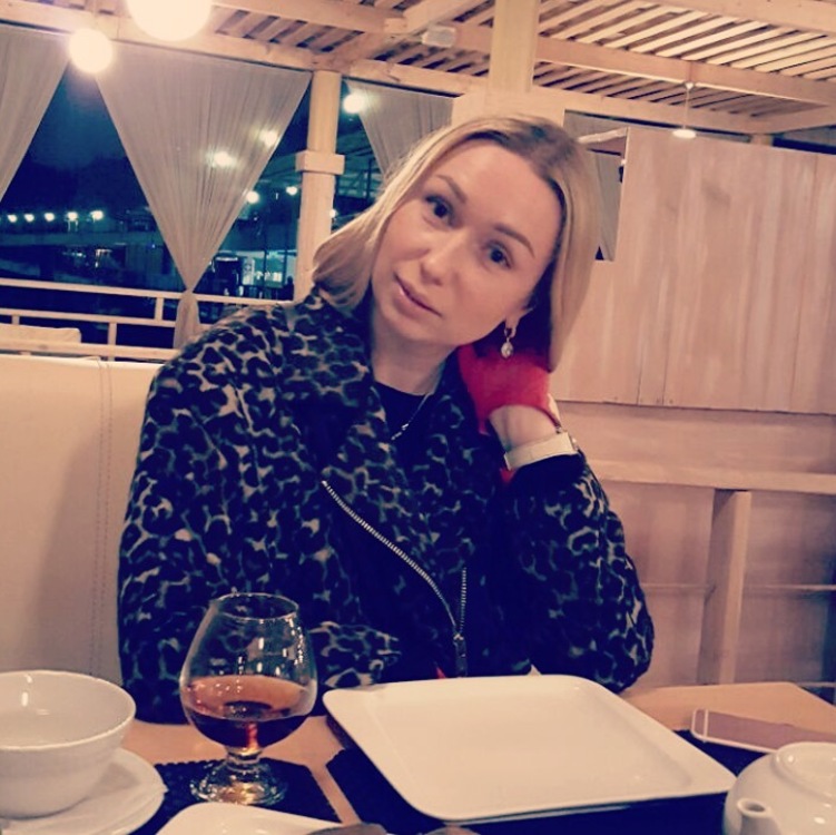 Oksana mujeres solteras rusas ucranianas
