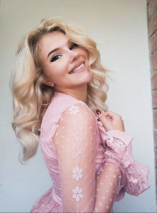 Valeriya mujeres bonitas de ucrania para matrimonio